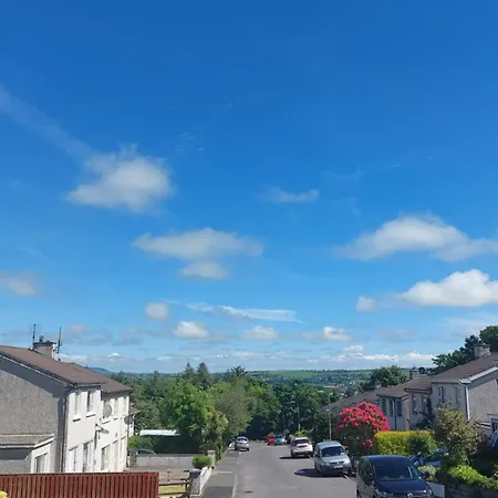 Small Single Letterkenny